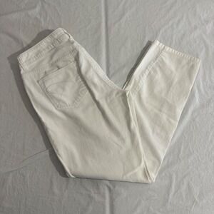 Chico's Platinum Denim Women Size .5 SHORT (6) White Ultimate Fit Slim Leg Jeans